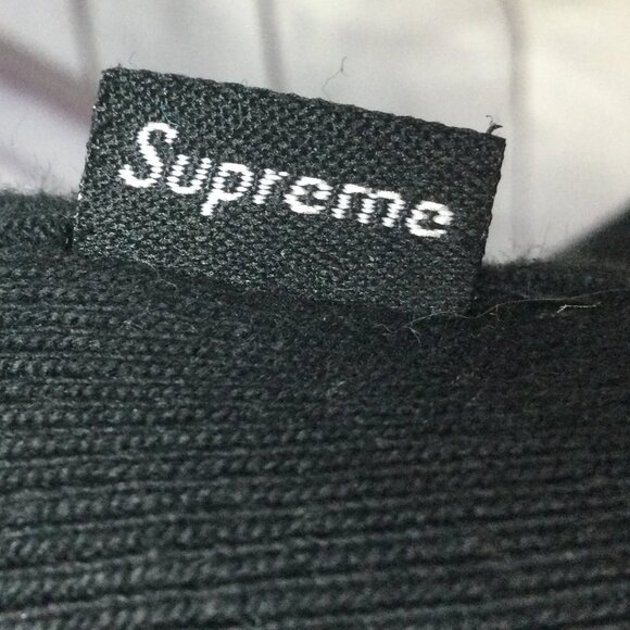 Supreme World Famous 1/4 Zip Sweater Sweatshirt M - Picture 10 of 12